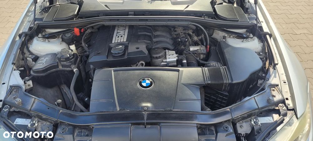 BMW Seria 3 - 13
