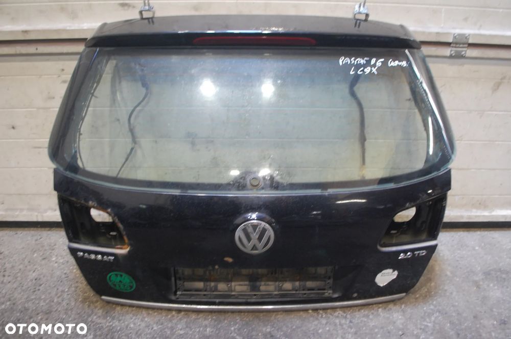KLAPA BAGAŻNIKA TYŁ TYLNA VW PASSAT B6 KOMBI LC9X - 2