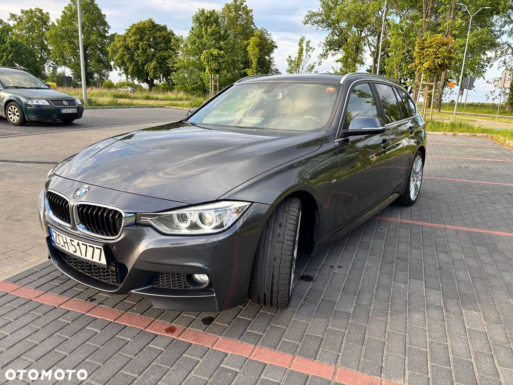 BMW Seria 3 330d xDrive M Sport - 2