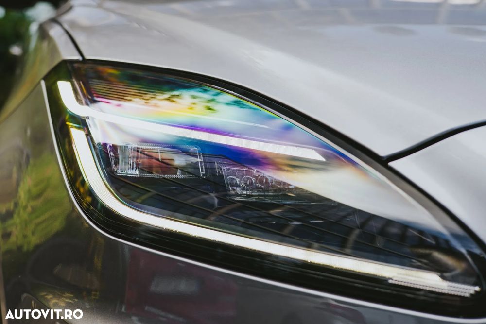 Jaguar E-Pace D200 AWD R-Dynamic SE - 2