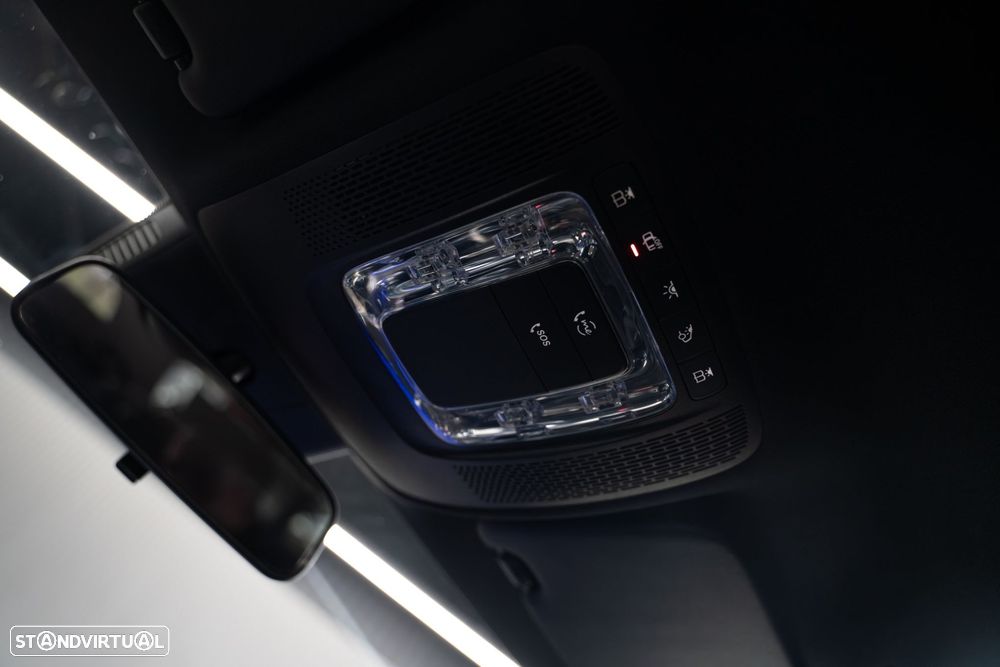 Mercedes-Benz A 250 Limousine e 8G-DCT - 38