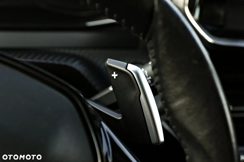 Peugeot 2008 - 23