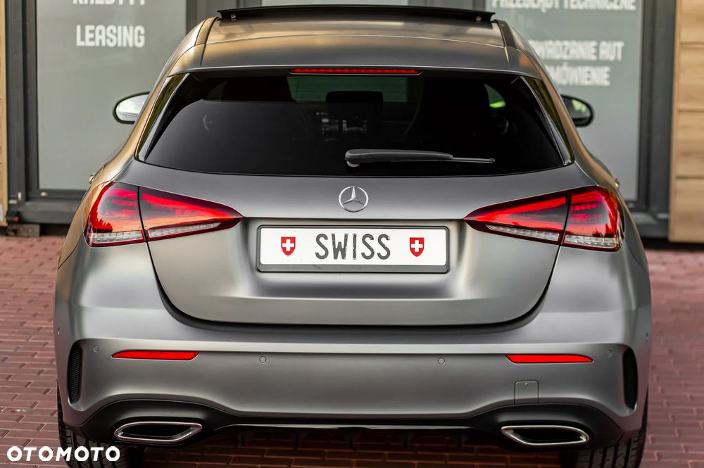 Mercedes-Benz Klasa A 250 4Matic 7G-DCT AMG Line - 12