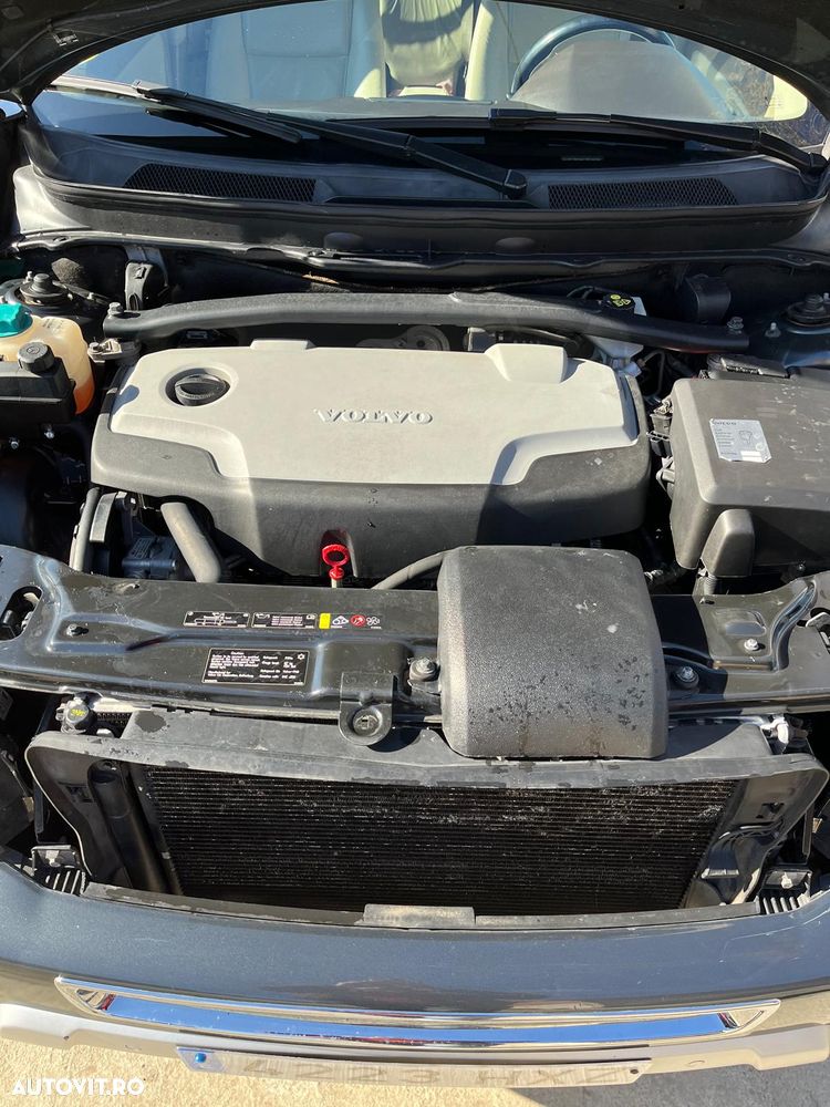 Volvo XC 90 D5 AWD Geartronic Momentum - 7