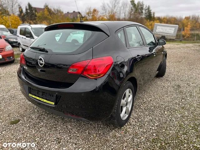 Opel Astra 1.4 Active - 11