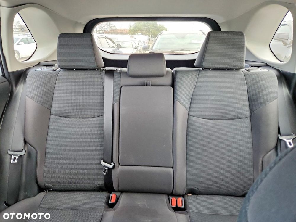 Toyota RAV4 - 9