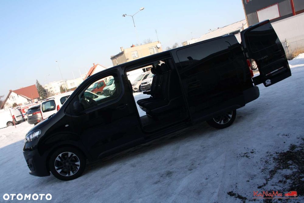 Opel Vivaro - 8