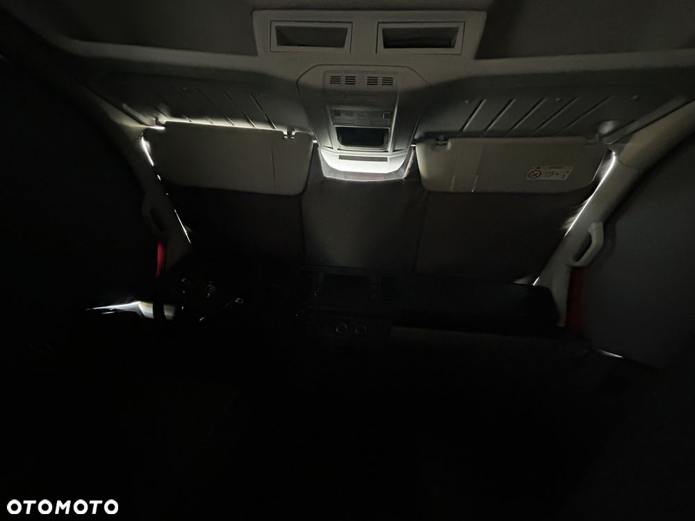 Volkswagen Crafter - 28