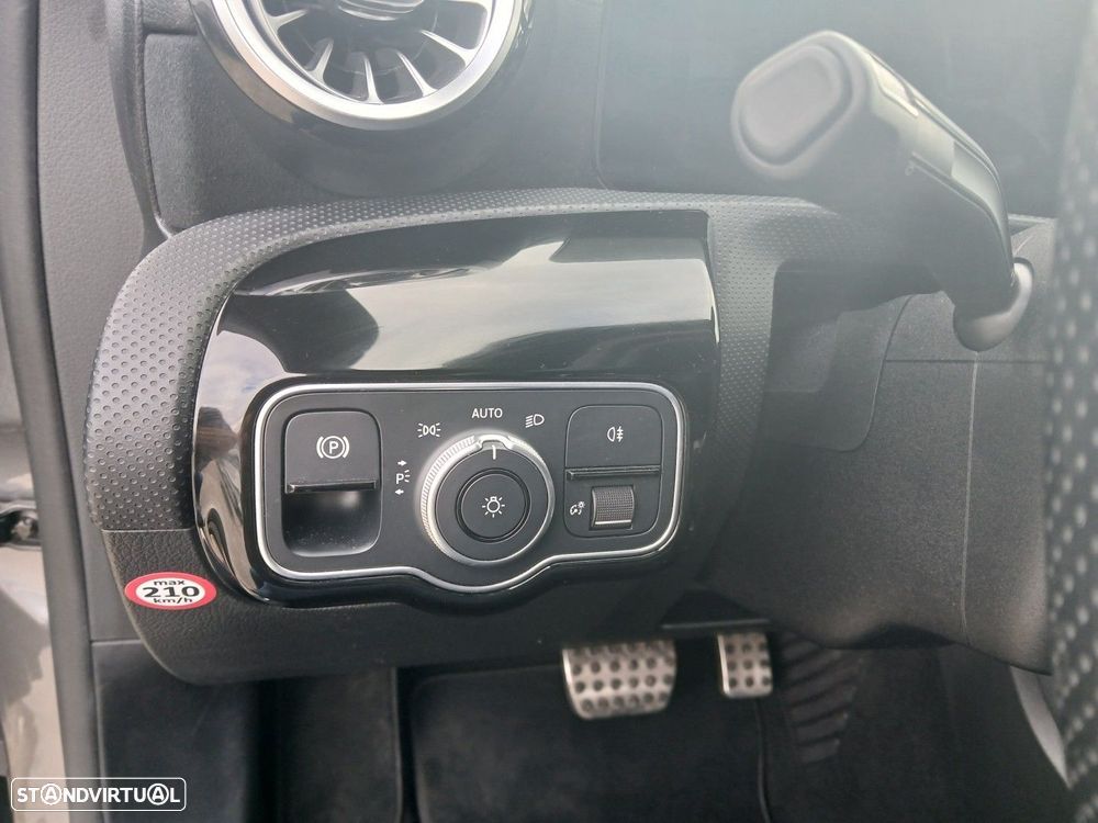 Mercedes-Benz A 250 e 8G-DCT Lim. Special Edition - 18