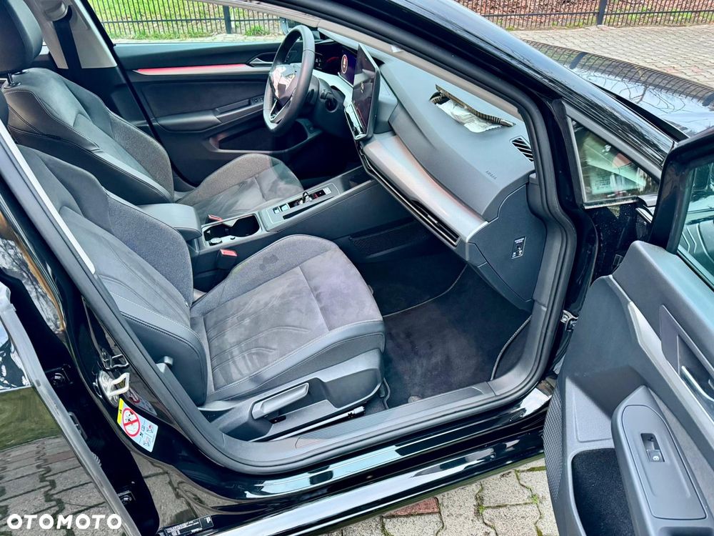 Volkswagen Golf Variant 1.5 eTSI OPF DSG Life - 21