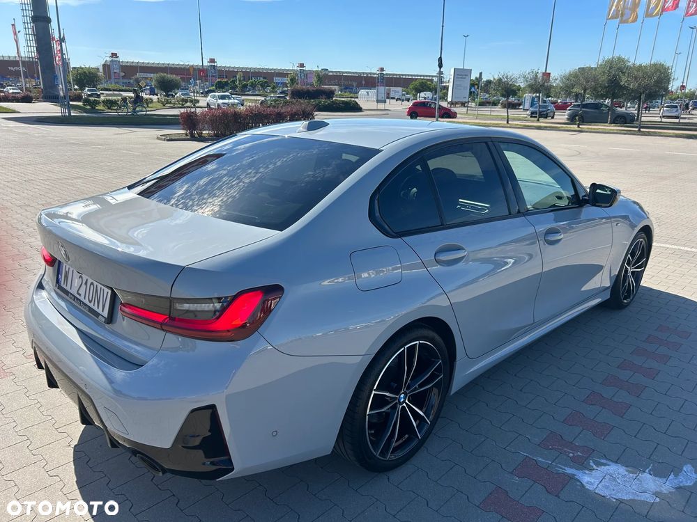 BMW Seria 3 320i xDrive M Sport - 6