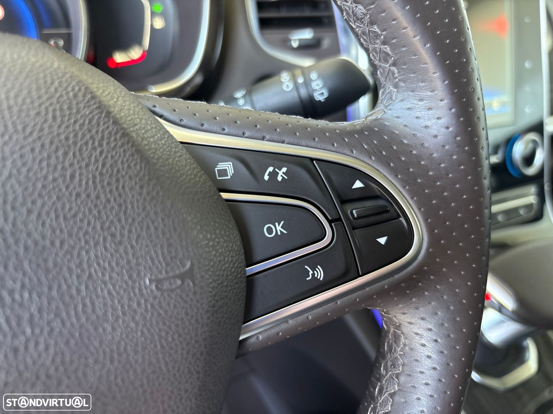 Renault Espace 1.6 dCi Initiale Paris EDC - 18