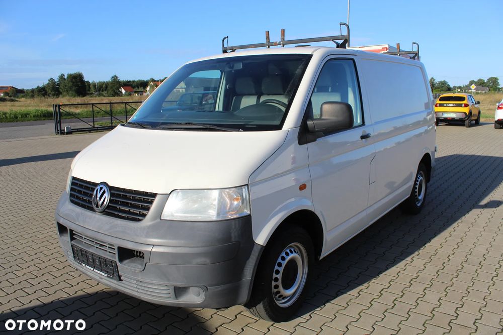 Volkswagen Transporter T5 - 1