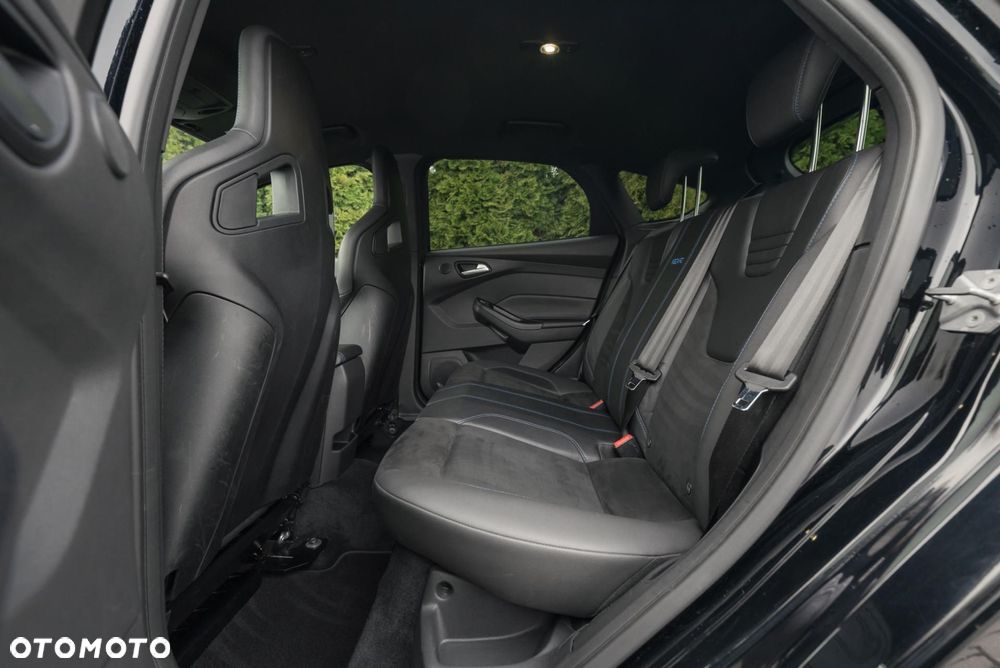 Ford Focus 2.3 EcoBoost S&S Allrad RS - 14