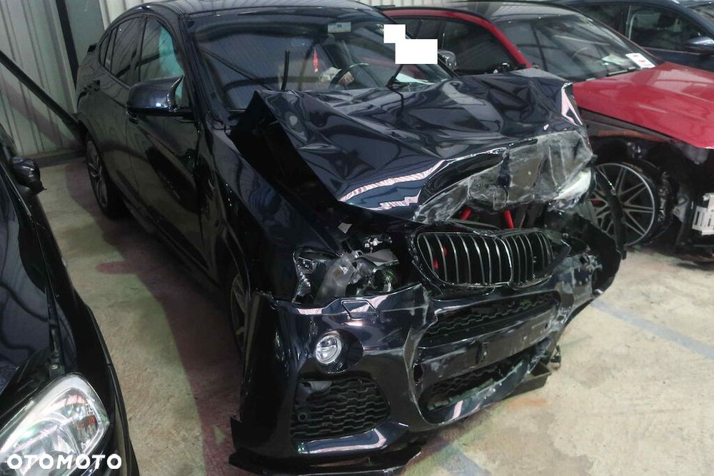 BMW X4 - 4