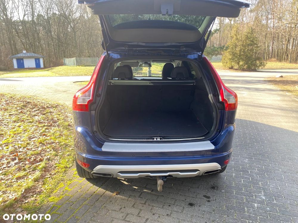 Volvo XC 60 D4 Drive-E Ocean Race - 11