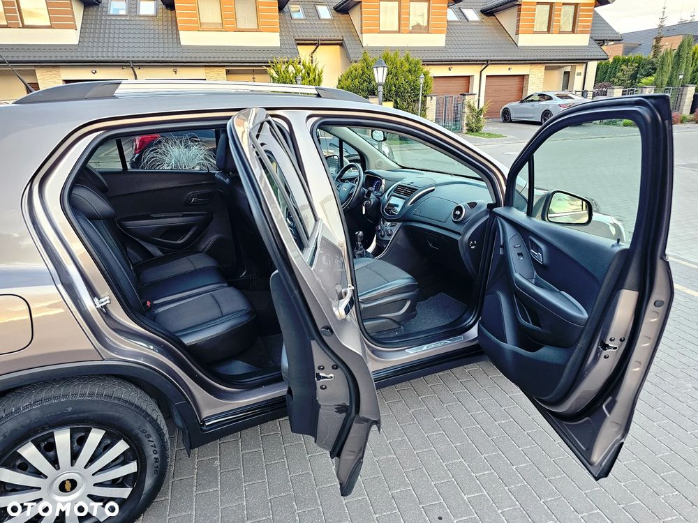 Chevrolet Trax 1.6 LT - 34