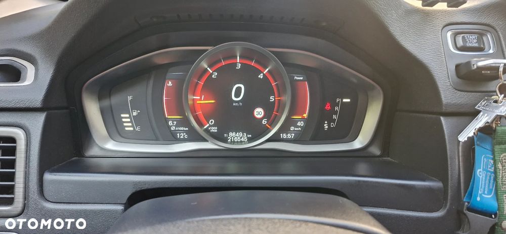 Volvo V70 D2 Geartronic Powershift Momentum - 12