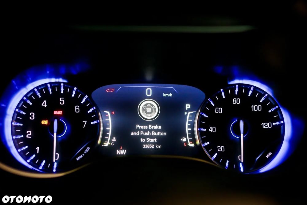 Chrysler Pacifica - 20