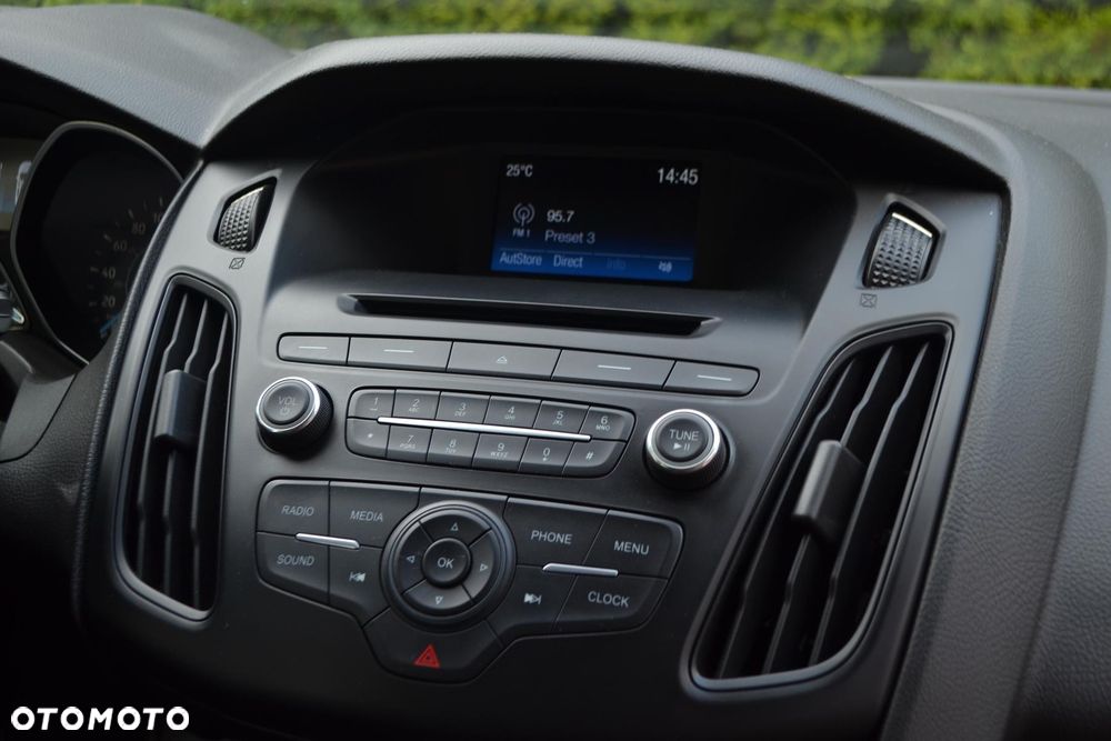 Ford Focus 1.6 Trend MPS6 - 20