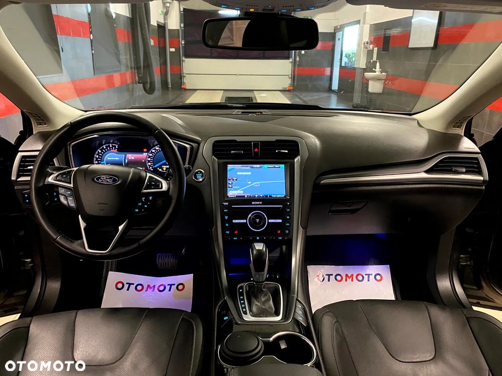 Ford Mondeo 2.0 TDCi Titanium PowerShift - 16