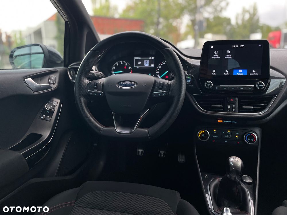 Ford Fiesta 1.1 S&S ST-LINE - 17