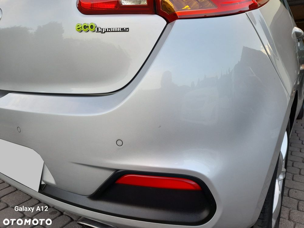 Kia Ceed 1.4 CVVT ISG Attract - 11