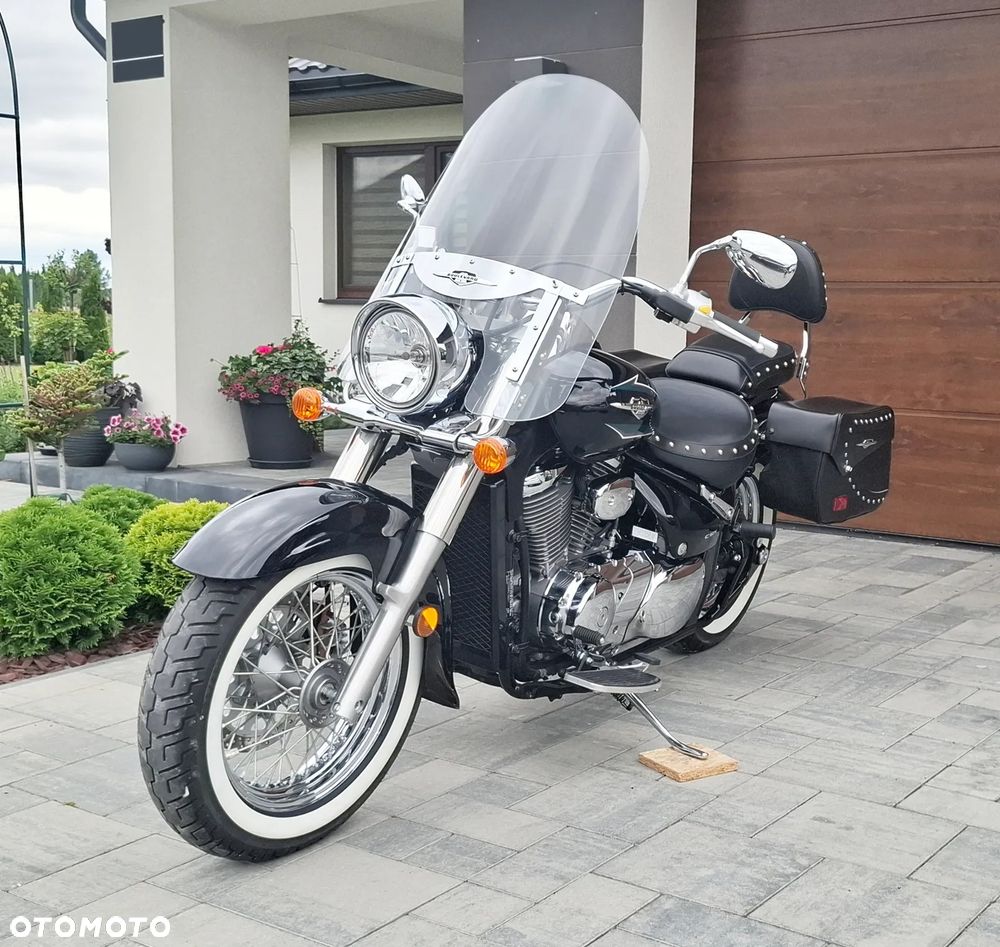 Suzuki VL 800 Volusia - Boulevard C50 - 23