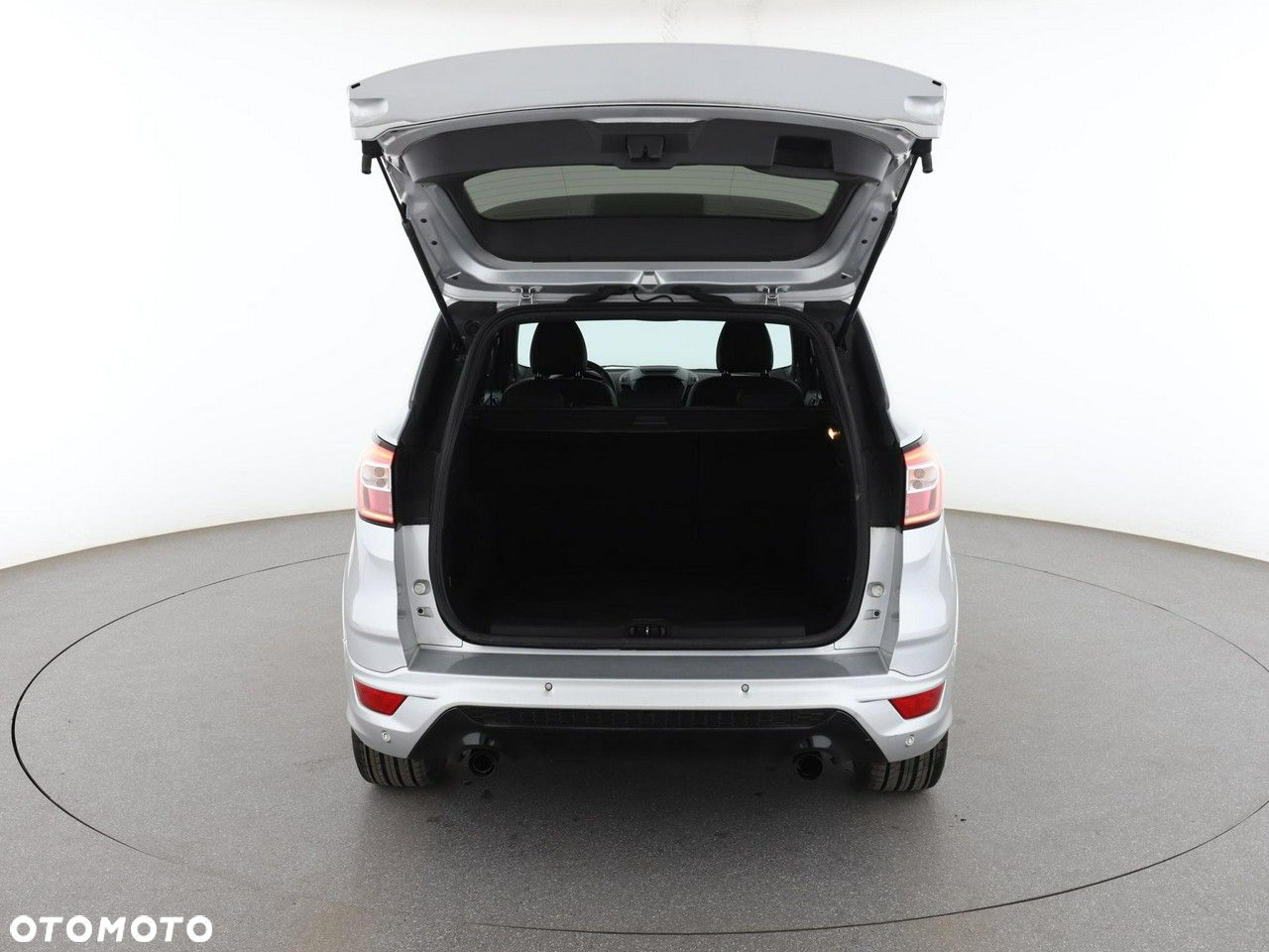 Ford Kuga 1.5 EcoBlue FWD ST-Line - 19