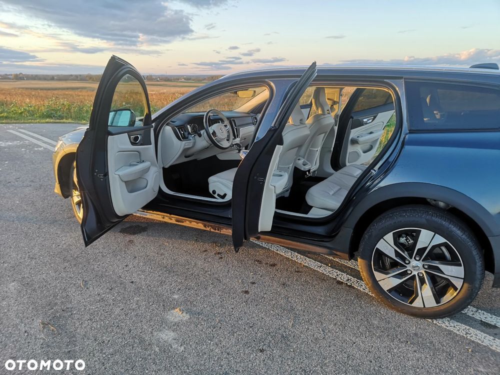 Volvo V60 T5 Geartronic Momentum Pro - 31