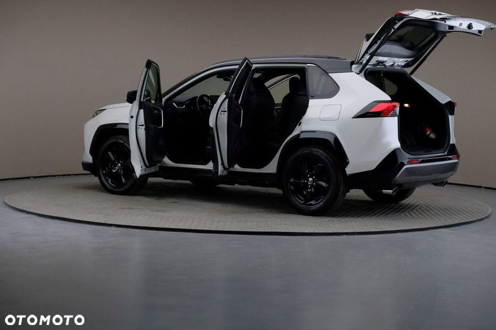 Toyota RAV4 - 7