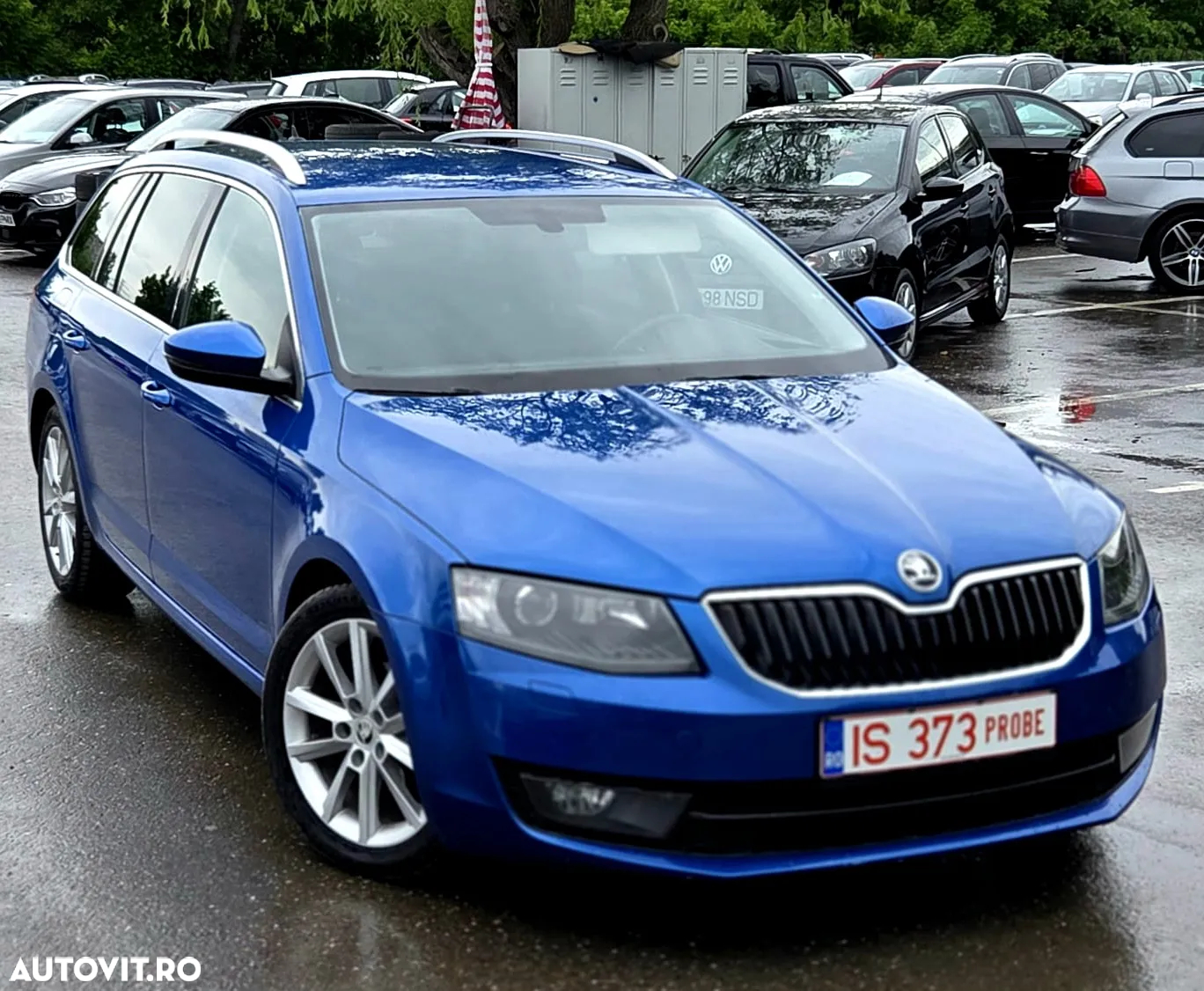 Skoda Octavia Combi Diesel 1.6 TDI DSG Style - 3