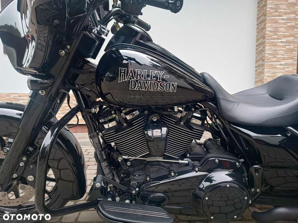 Harley-Davidson Touring Street Glide - 5