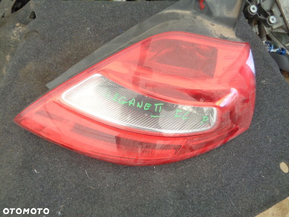 RENAULT MEGANE II LIFT LAMPA TYŁ PRAWA EUROPA - 1