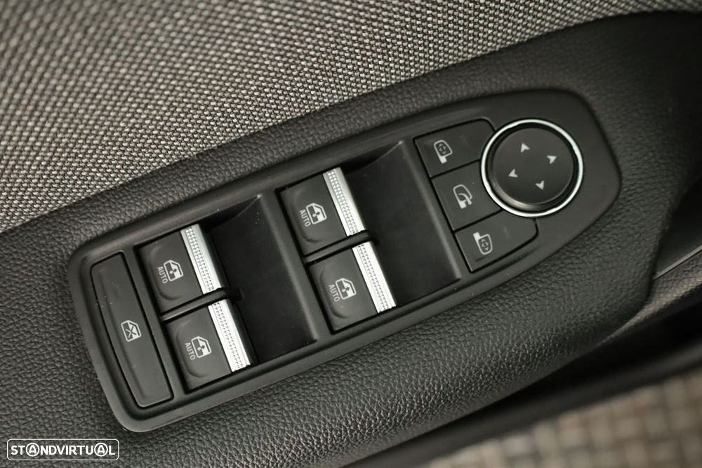 Renault Captur 1.0 TCe Techno - 21