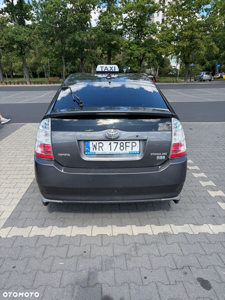 Toyota Prius 1.5 VVT-i Prestige - 4