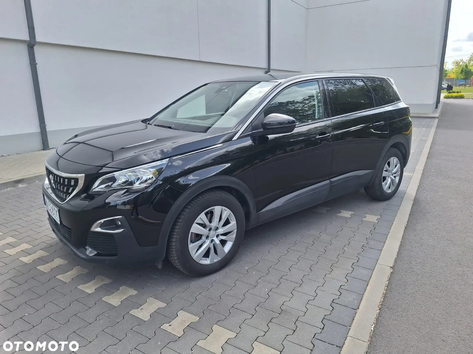 Peugeot 5008 1.5 BlueHDi Active S&S EAT8 - 2