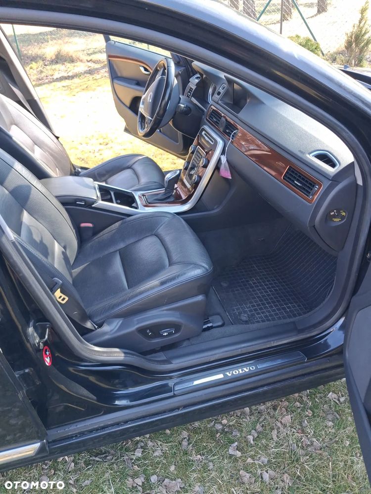 Volvo S80 T5 Momentum - 32