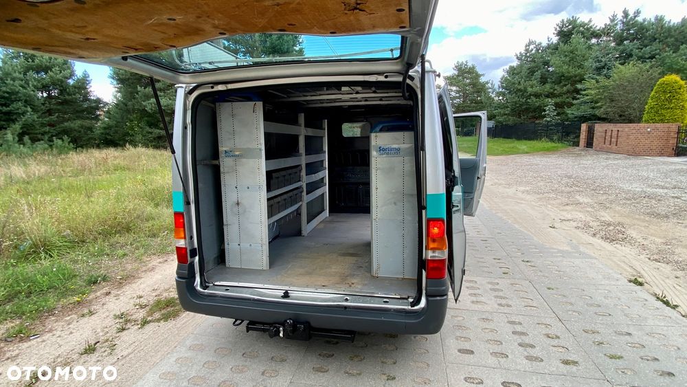Ford Transit - 15