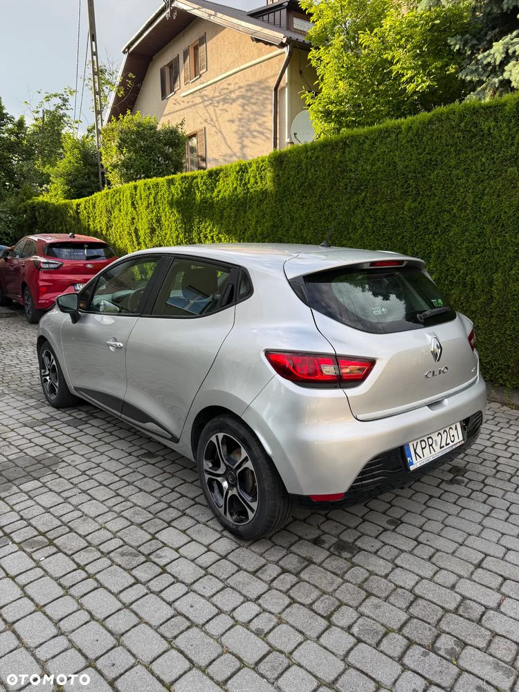 Renault Clio 1.5 dCi Zen - 9
