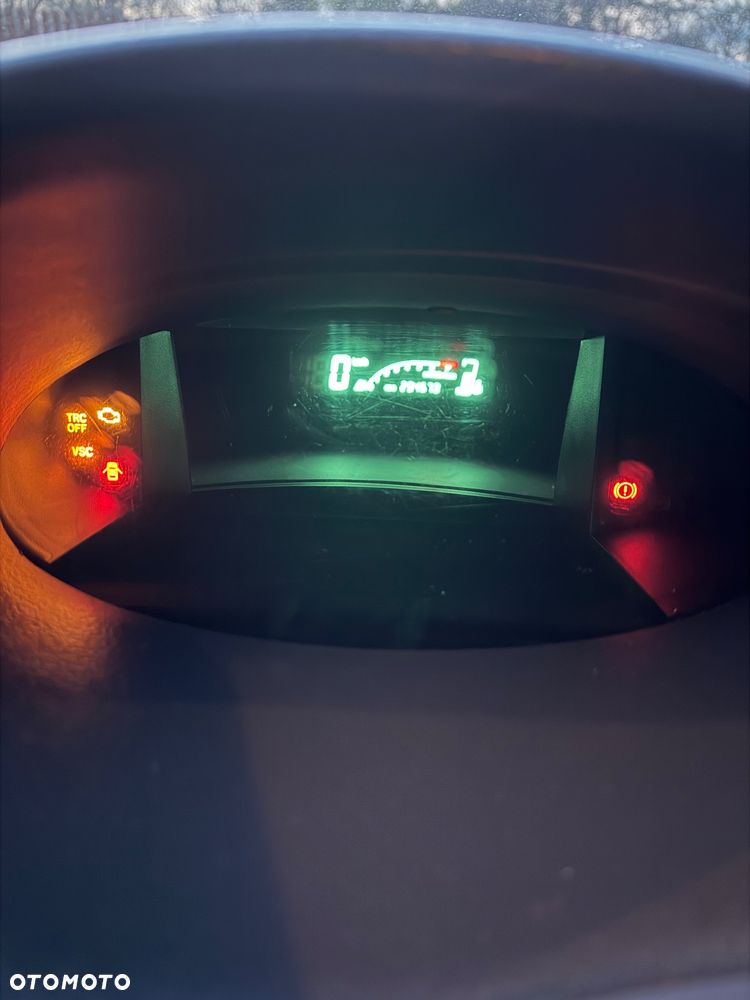 Toyota Yaris Verso 1.5 Sol - 19