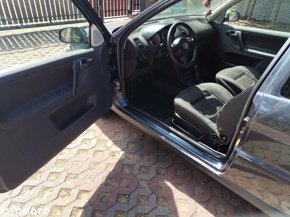 Volkswagen Polo - 10