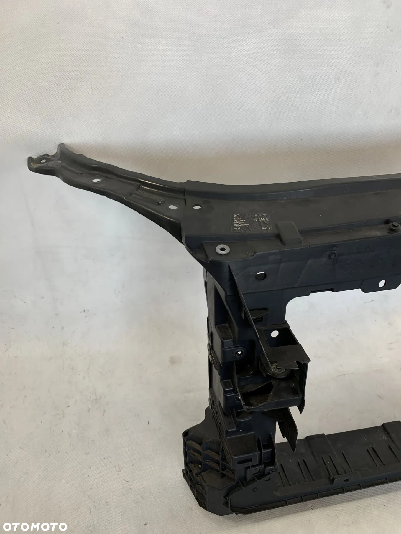 Image Škoda Fabia 2 II Roomster FL 10-13r Přední řemen Přední výztuha - 5J0805588D