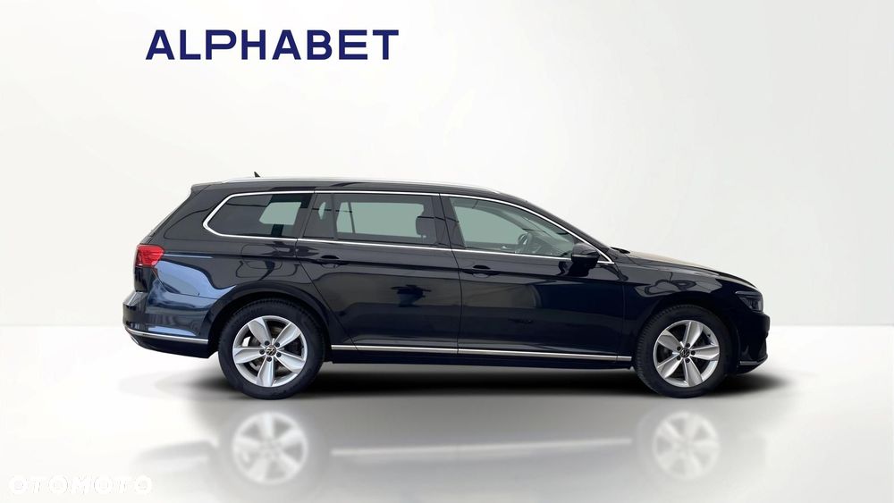 Volkswagen Passat - 6