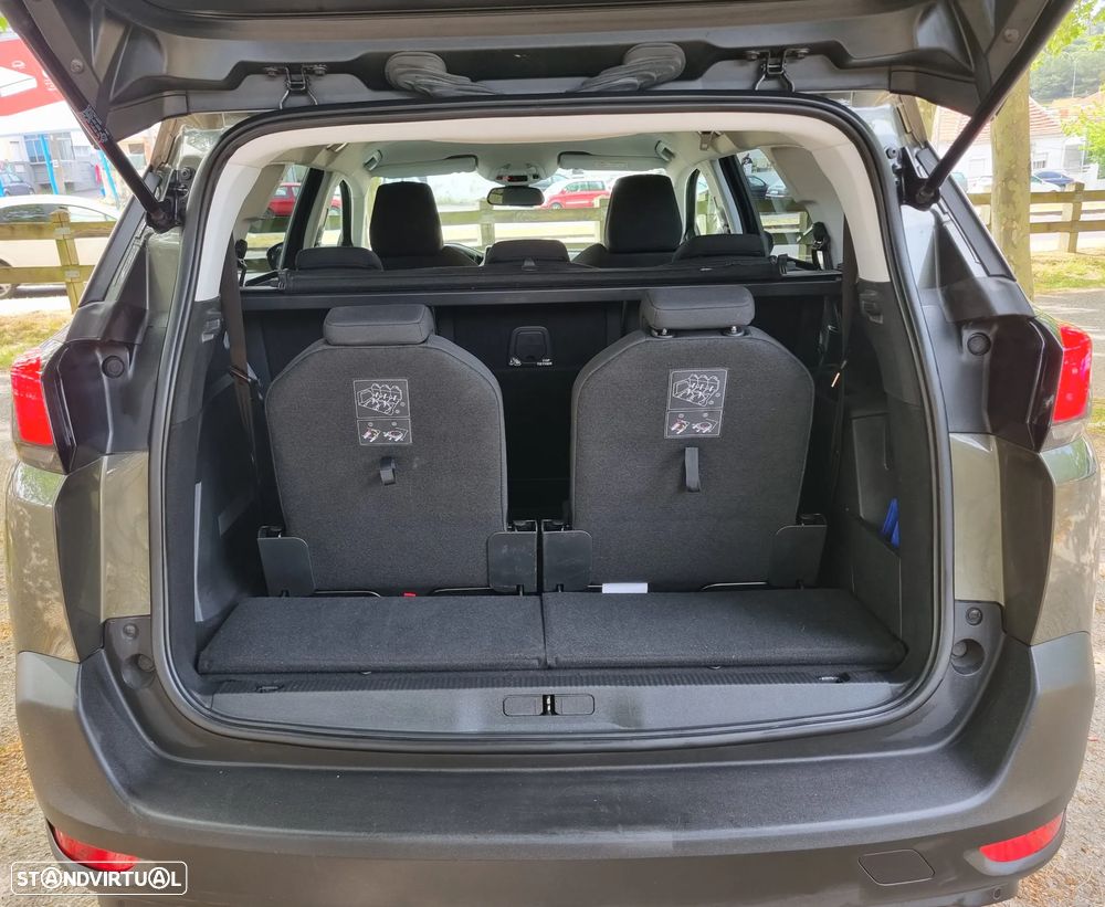 Peugeot 5008 PureTech 130 EAT8 Stop & Start Active Pack - 29