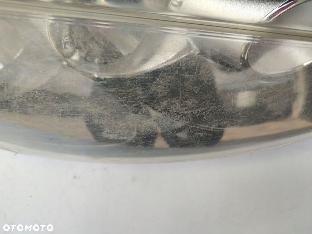 Lampa prawy przód FORD FIESTA MK7 EUROPA 8A61-13W029-AH - 7