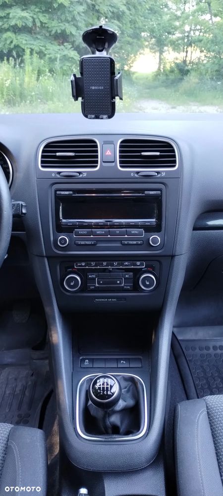 Volkswagen Golf 1.2 TSI BMT Comfortline - 5