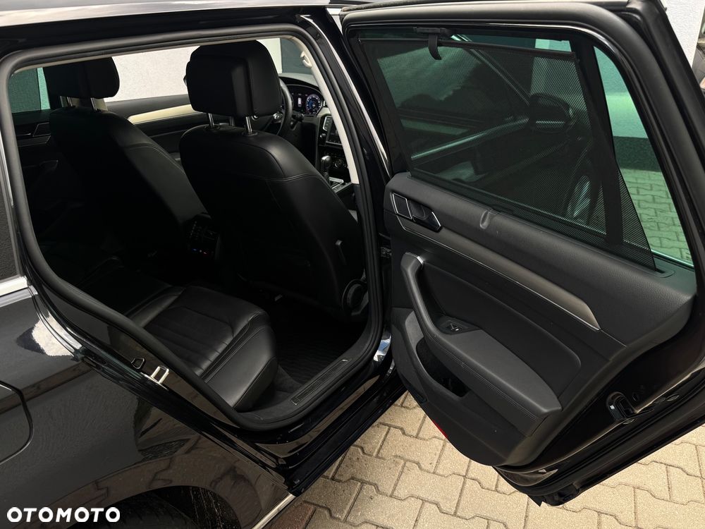Volkswagen Passat 2.0 TDI SCR (BlueMotion Technology) DSG Highline - 35