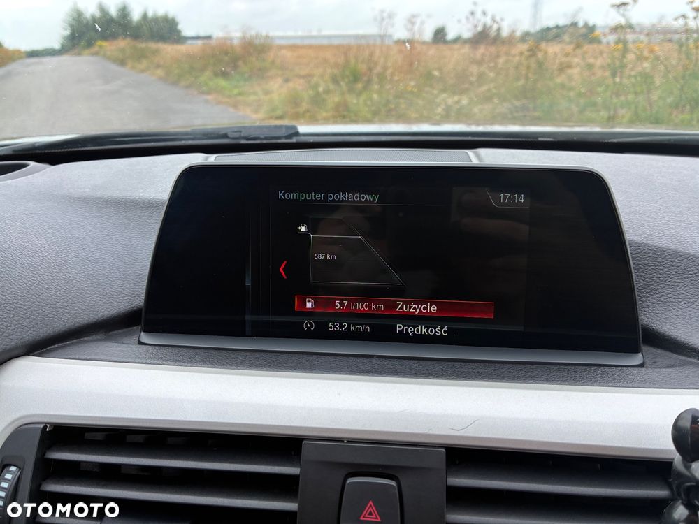 BMW Seria 3 320d Luxury Line - 12
