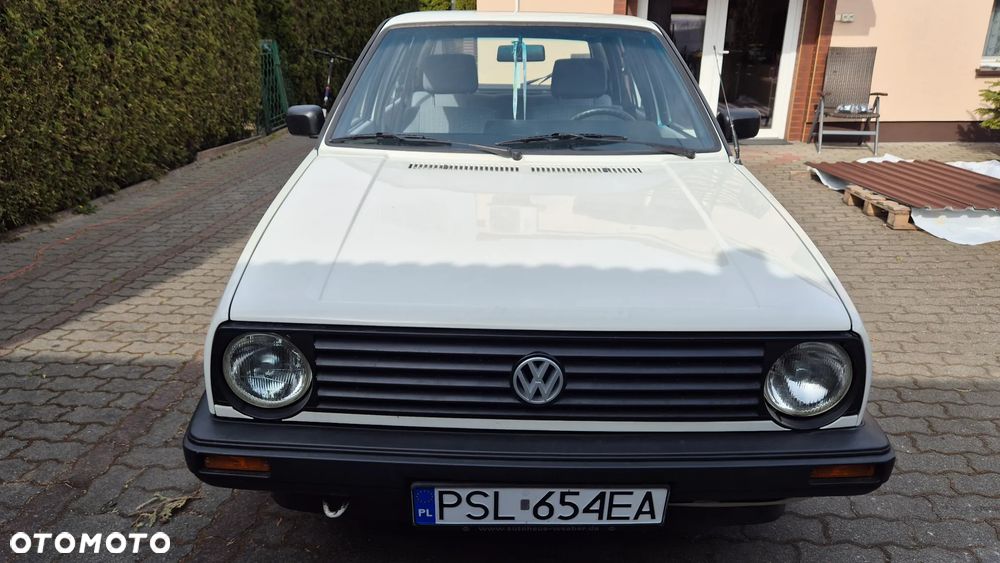 Volkswagen Golf - 3